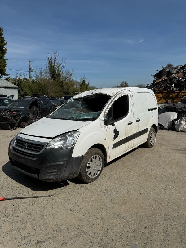 Breaking Peugeot Partner 2016 1.6 Diesel Manual