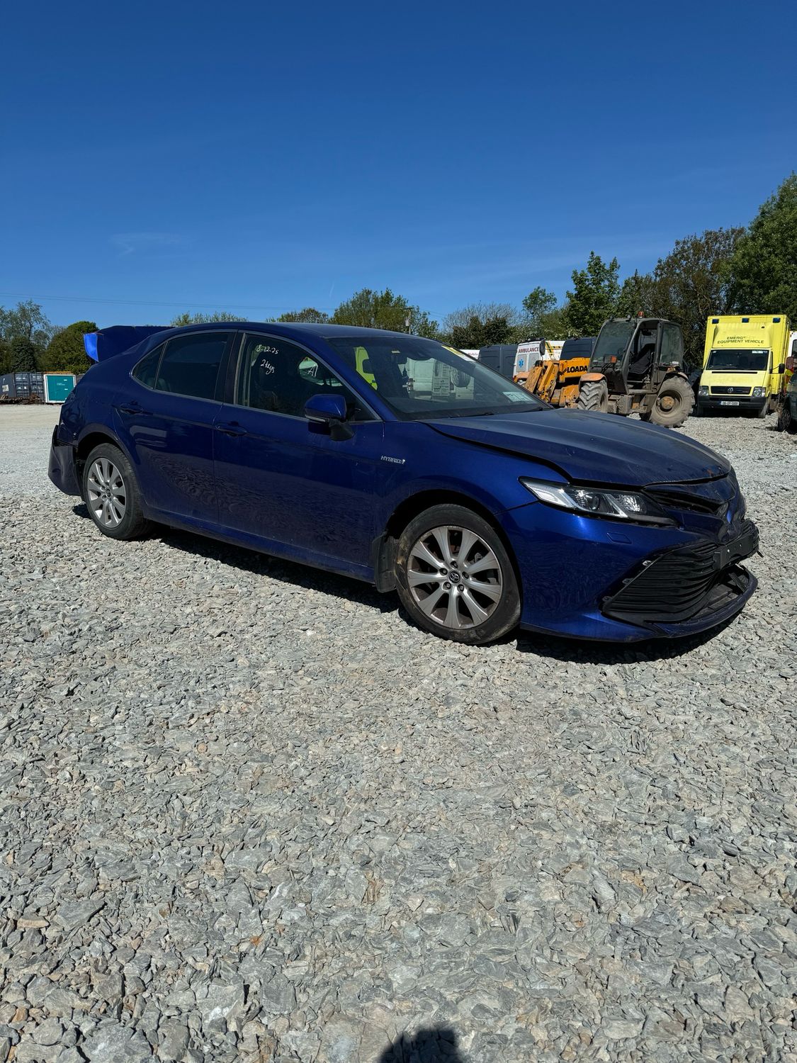 Breaking Toyota Camry 2020 Hybrid 2.5