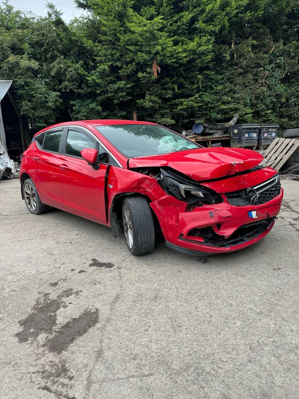 Breaking Opel Astra 2015 1.6 Diesel