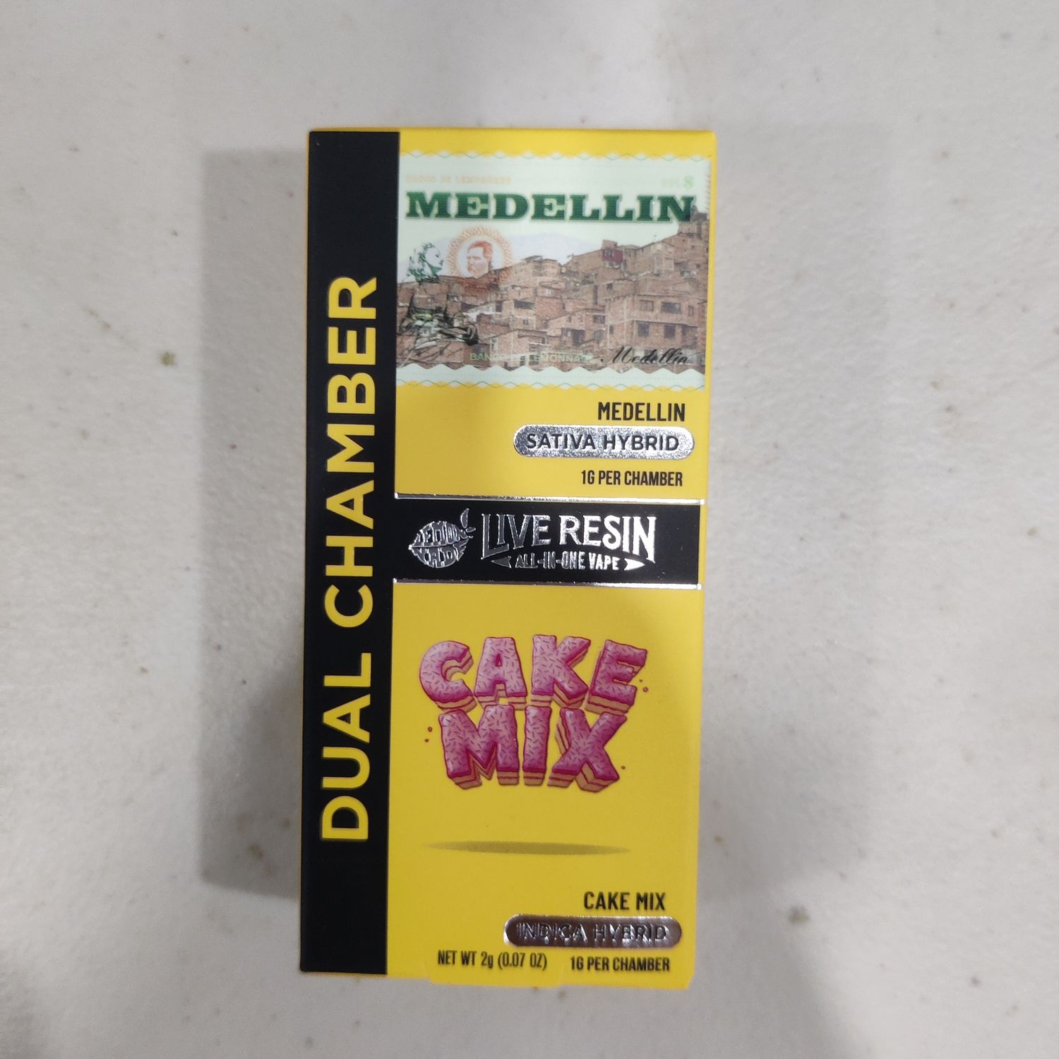 Cookies: Live Resin All-in-One Dual Chamber 2g Disposable - Medellin (SATIVA HYBRID) x Cake Mix (INDICA HYBRID)