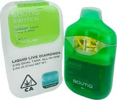 Boutiq Switch : Liquid Diamond Disposable 2g - Strawberry Tropicana / Sour Slush