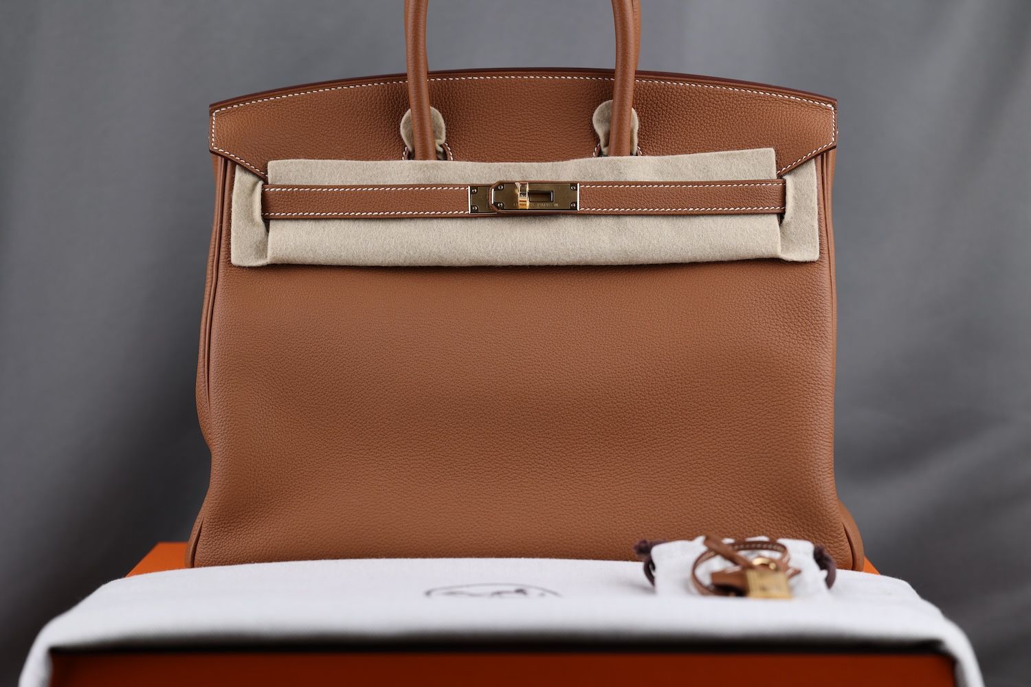 Hermès Birkin 35 Gold Togo