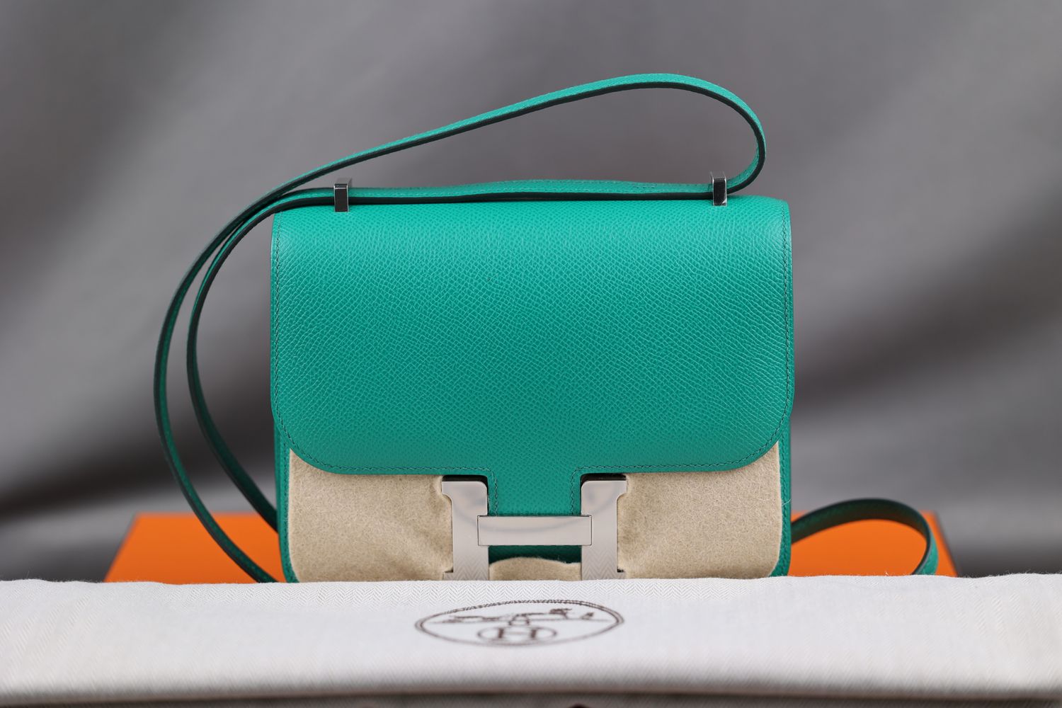 Hermès Constance Mini Vert Jade Epsom