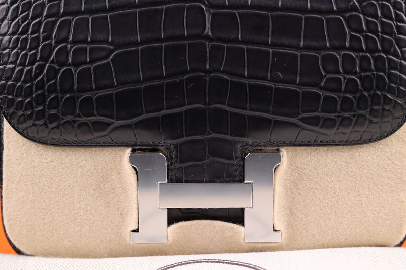 Hermès Constance Mini Black Matt Alligator