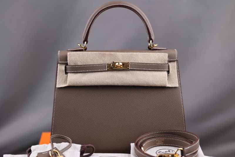 Hermès Kelly 25 Sellier Epsom Etoupe Hermès Kelly 25 Sellier Epsom Etoupe