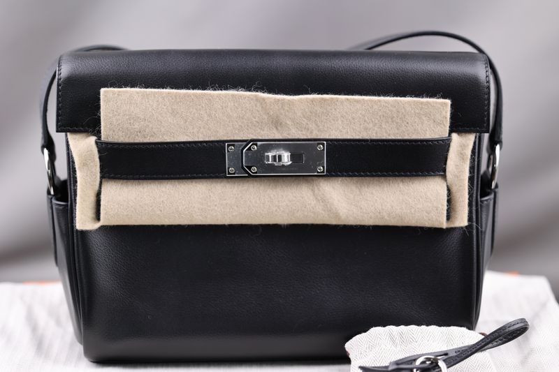 Hermès Kelly Messenger PM Evergrain Black