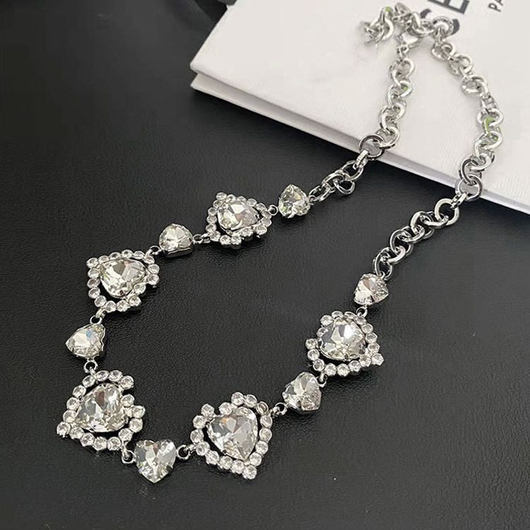 Fashion Heart Shape Alloy Plating Rhinestones Women's Necklace