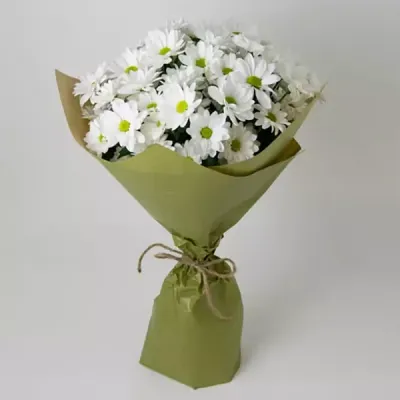 Bouquet of white chrysanthemums
