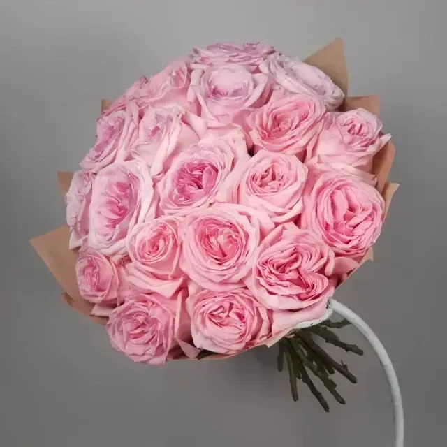 Bouquet with fragrant austine roses (21 pc.)