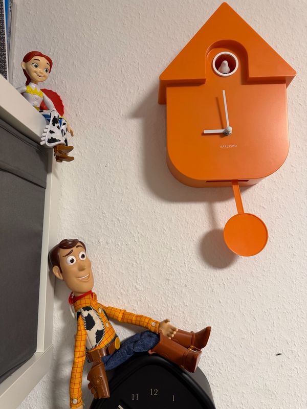 Karlsson Modern Cuckoo Wanduhr Kuckucksuhr