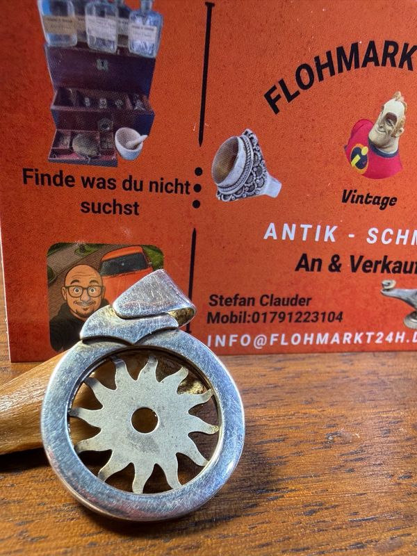 (Ähnlich wie der von Bvlgari )Tondo Sun Sonnenrad 925er Silber Anhänger