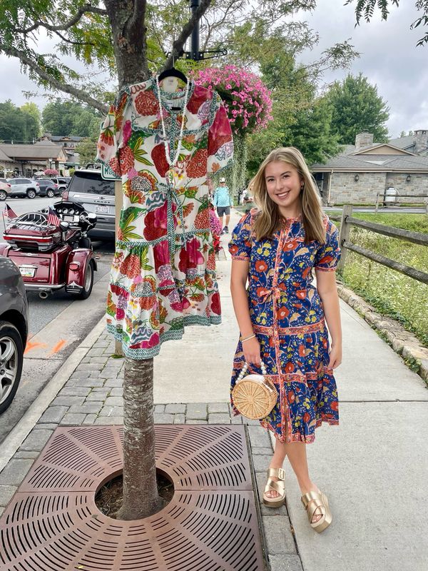 The Taylor Dress °