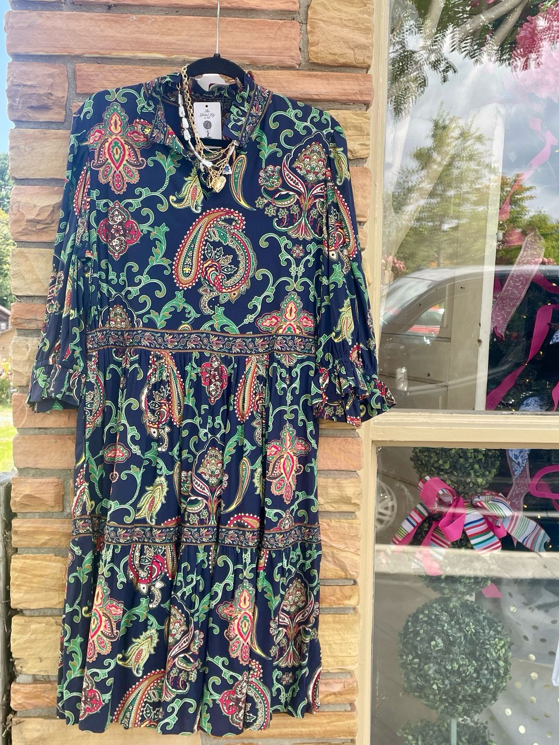 The Black Garden Delight - Short