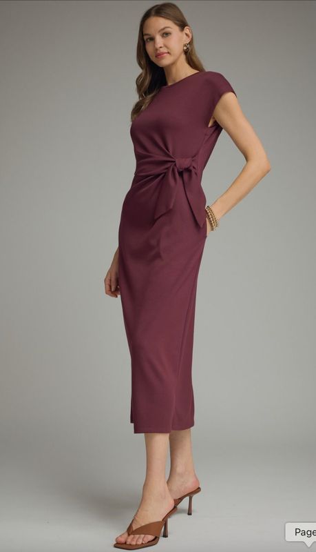 The Cabernet Kiss Dress