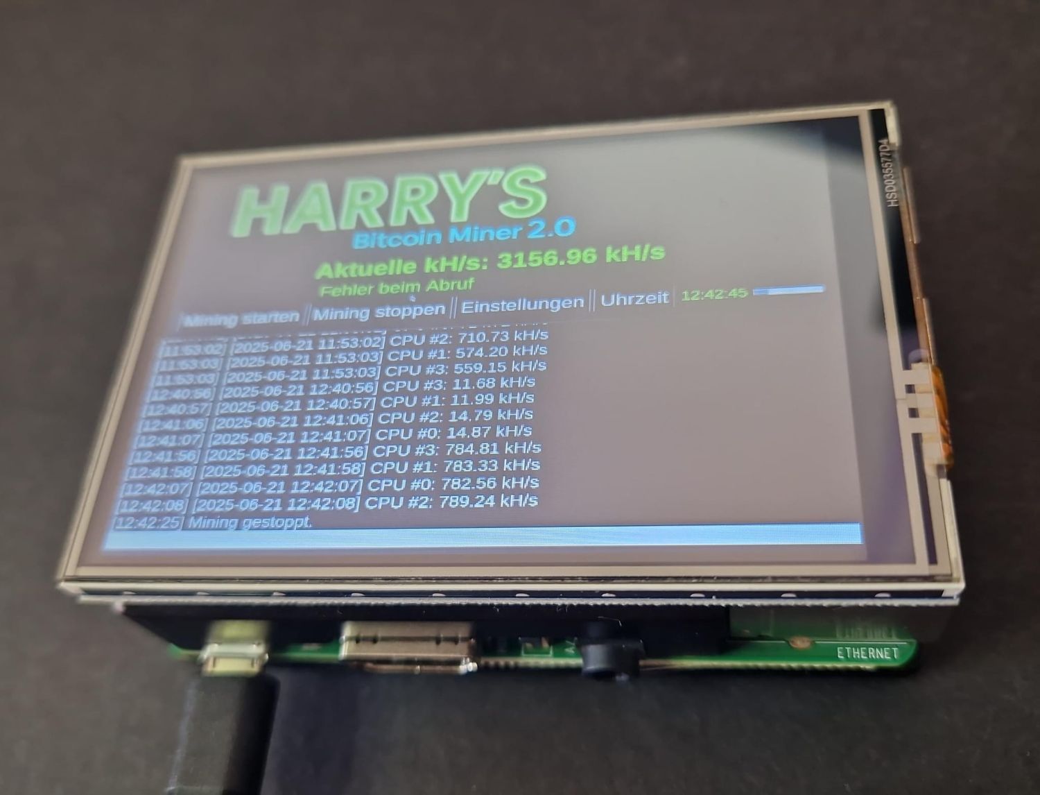 Harrys Bitcoin Miner 2.0 mit Display