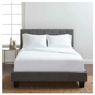 SERTA CLASSIC – 7-Piece Antimicrobial Queen Bedding Bundle – White