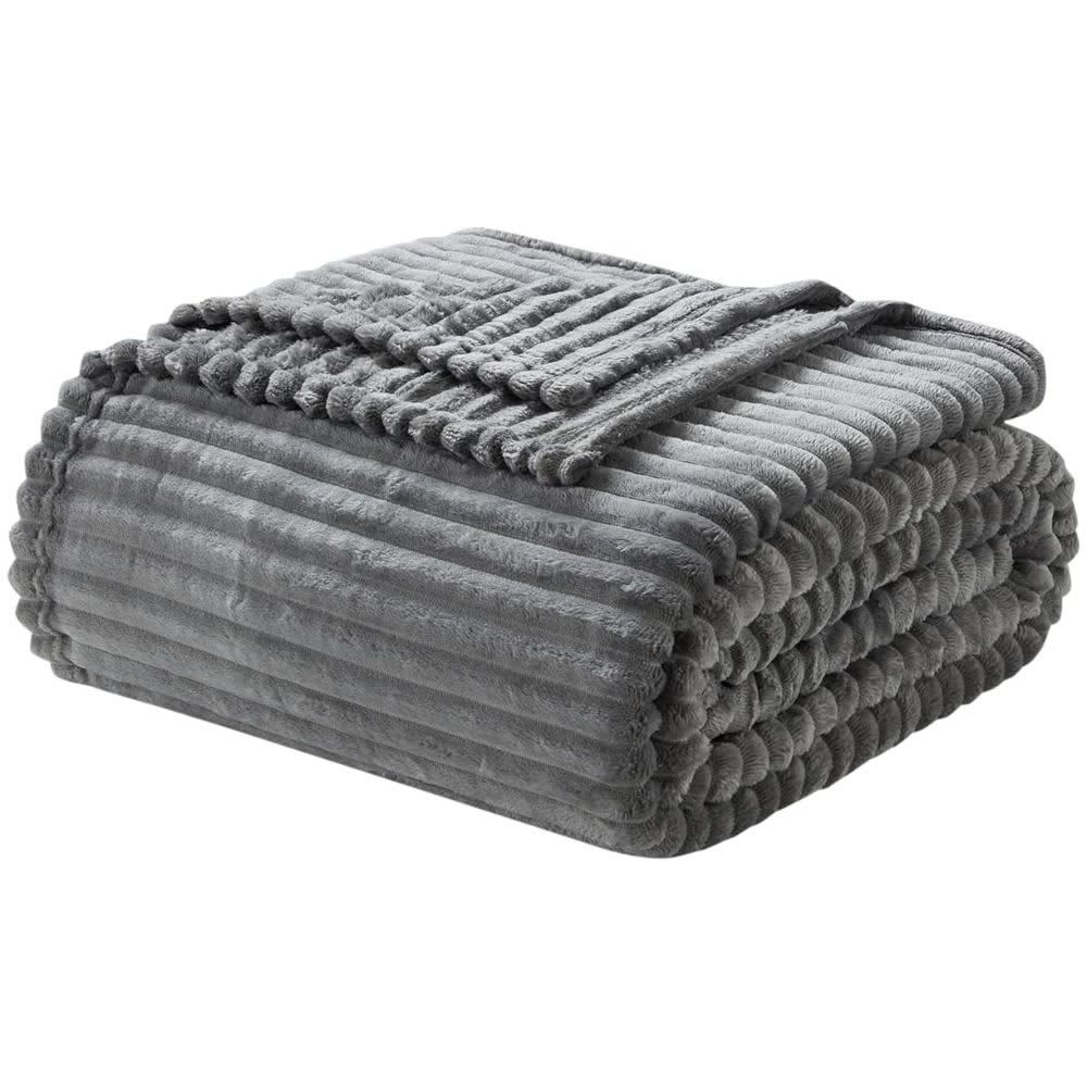 NESTL – Plush Blanket Queen 90"x90" – Silver Gray