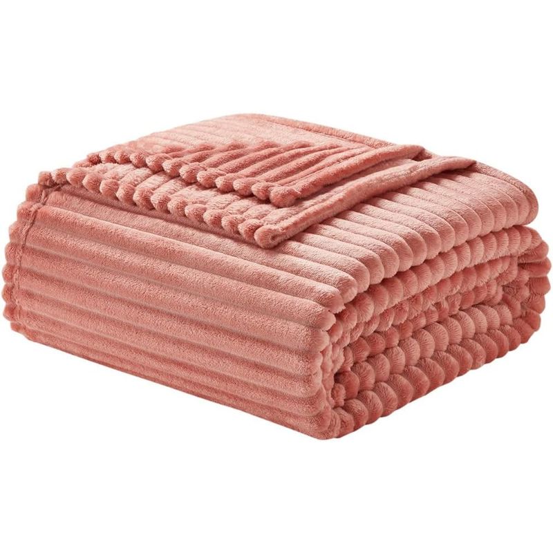 NESTL – Plush Blanket Queen 90"x90" – Misty Rose