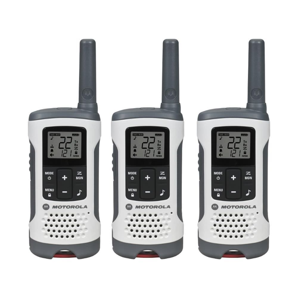 MOTOROLA – Talkabout T260TP 2-Way Radios 3-Pack – White