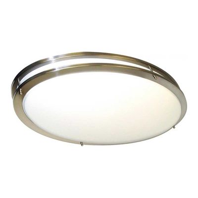 SATCO – LED Glamour Oval Vanity Light 32" – Brushed Nickel