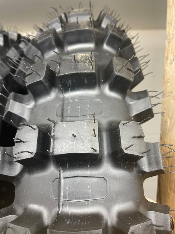 Dunlop Rear AT81EX