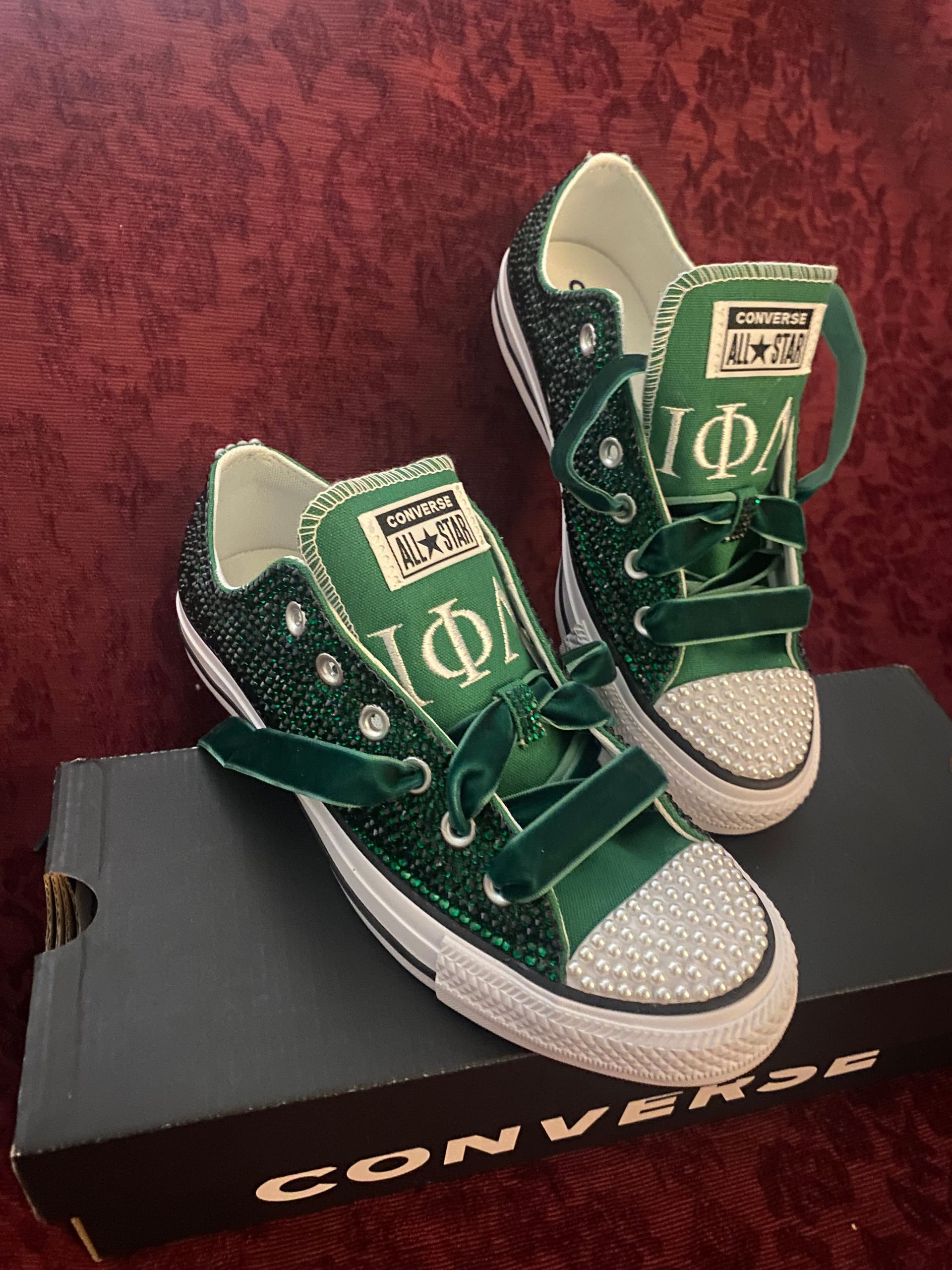 Iota Bling Converse