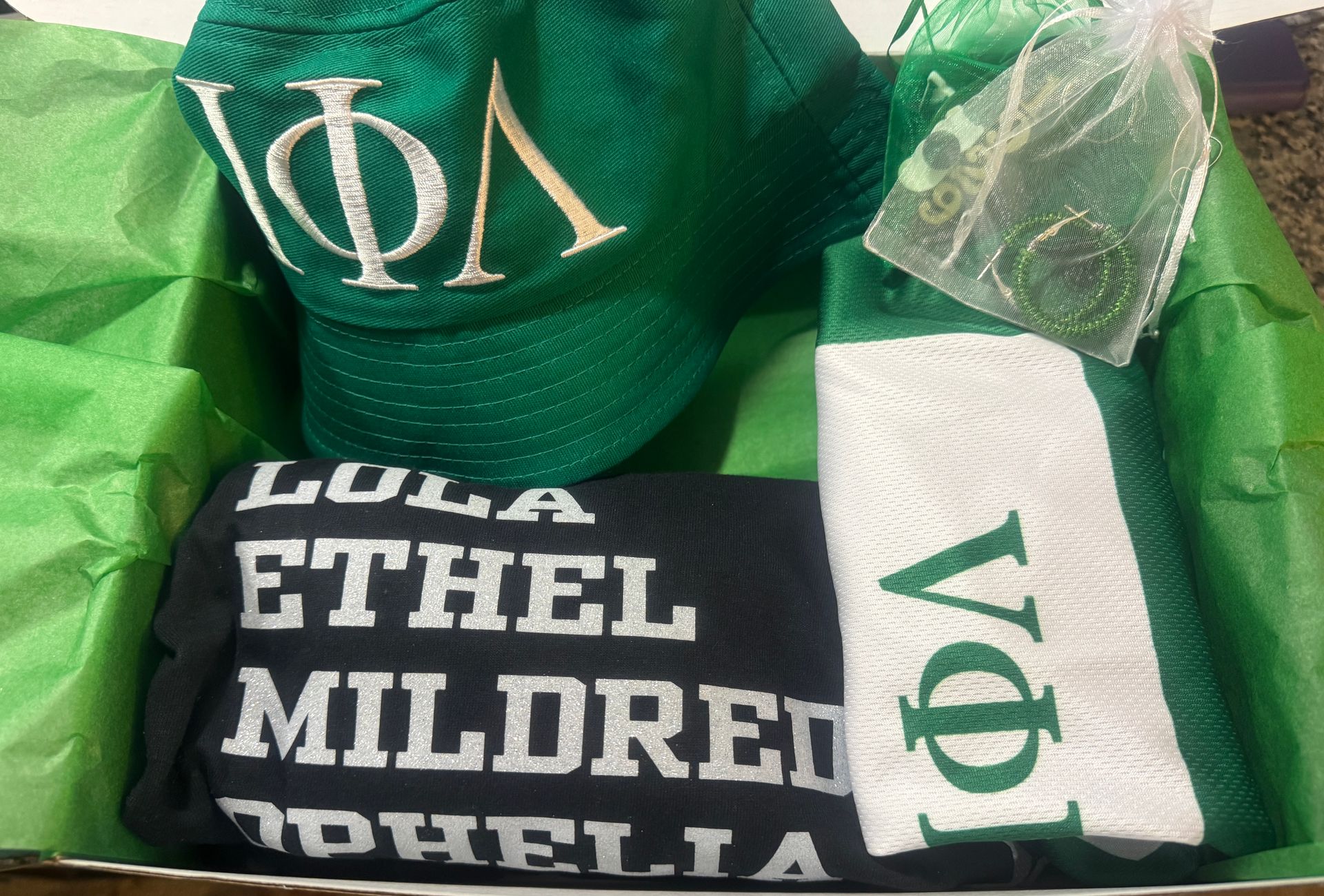 Iota Phi Lambda Initiates Box