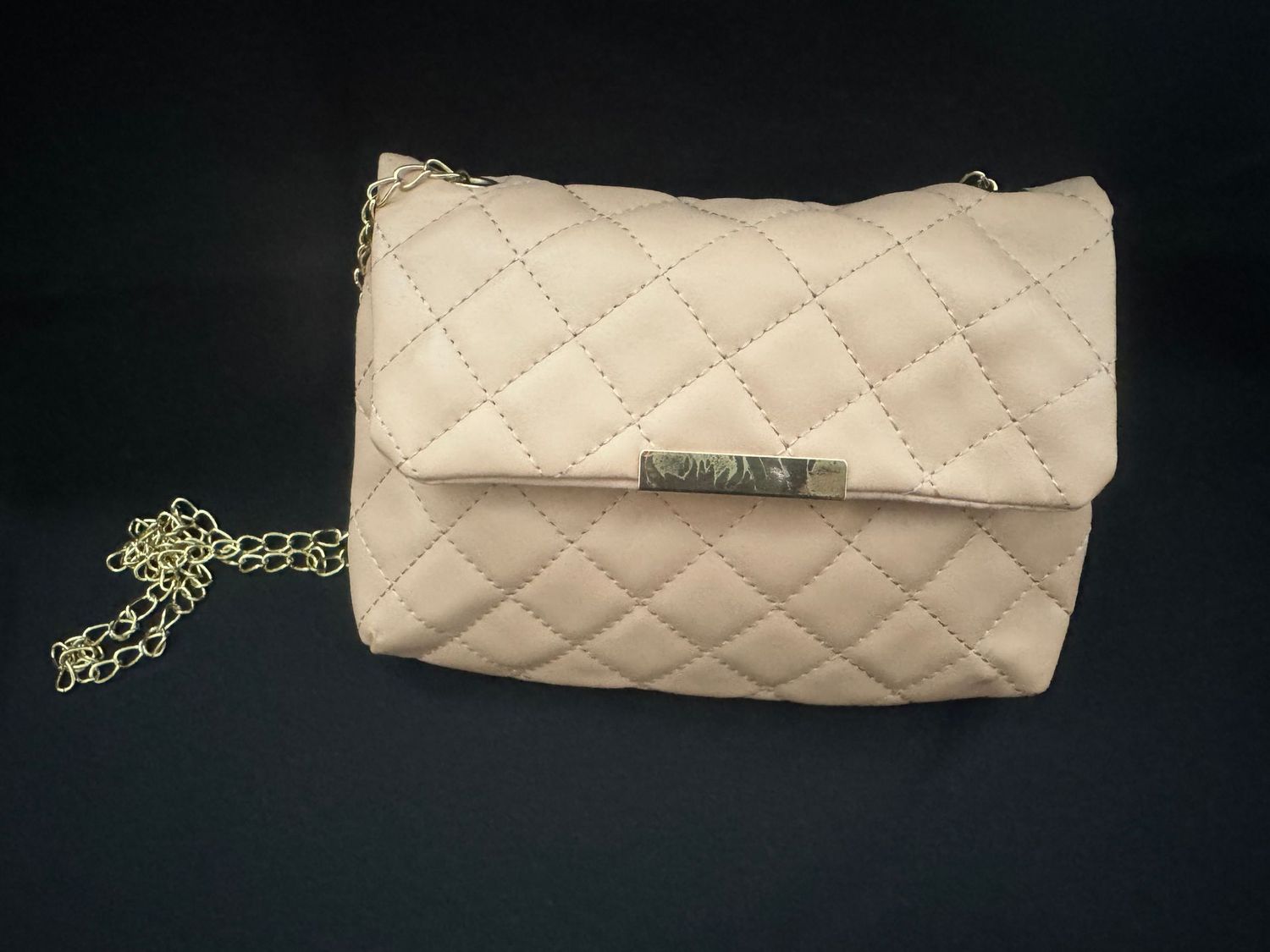 Quilted Chain Crossbody Purse