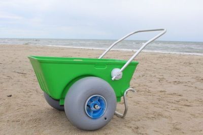 BEACH CARTS