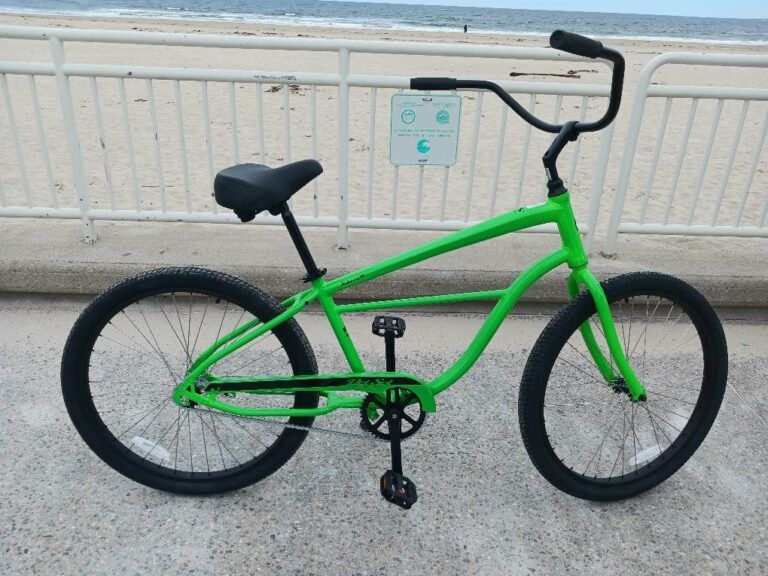 Haro Tradewind Men’s Single Speed Cruiser Bike