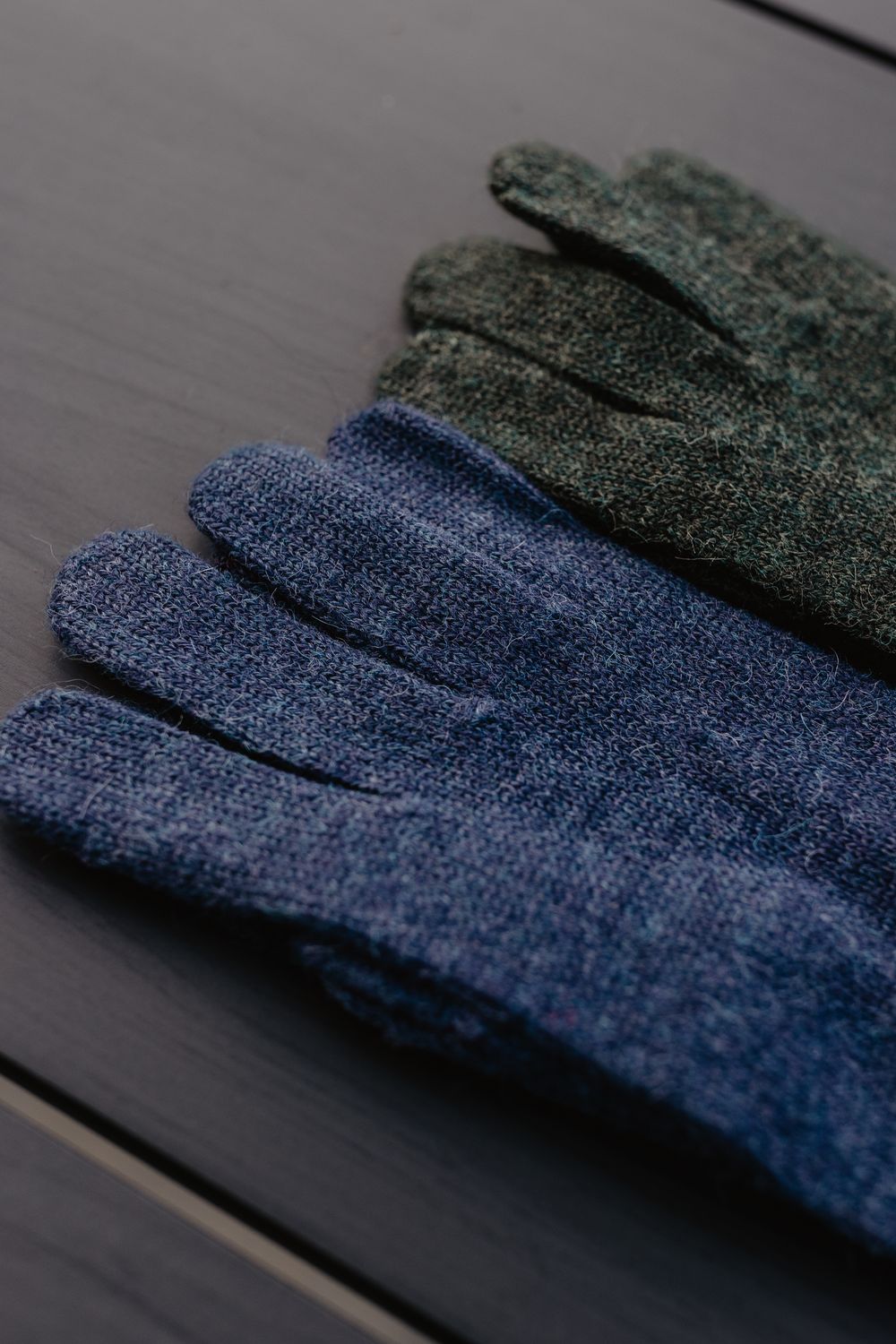 Finger Handschuhe UNI - Farbe: tannengrün - Gr. M