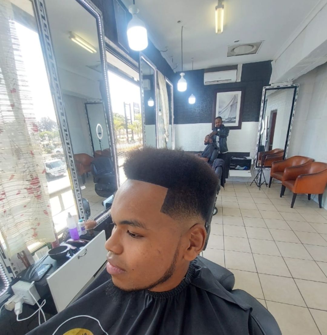 favelas haircut