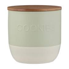 Typhoon Oben Cookie Storage