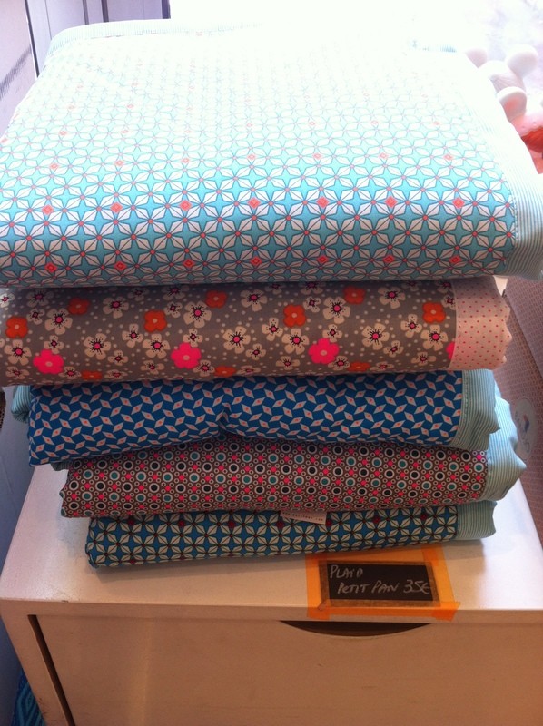 Plaid bébé PETIT PAN (couleur au choix sauf roooooose !)