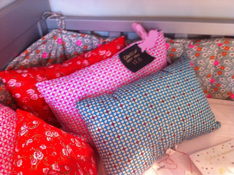 coussin PETIT PAN (colori au choix)