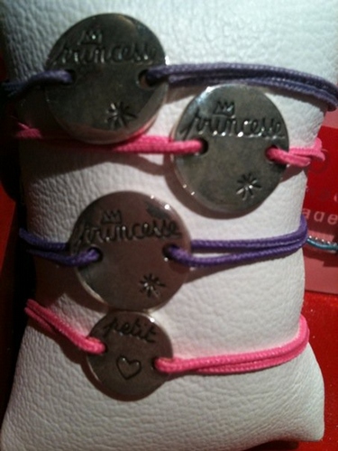 Bracelet avec plaque en argent MON CADEAU PREFERE : 29 &amp; 35€
