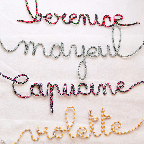 prénom du bébé JOURDEVIOLETTE colori au choix