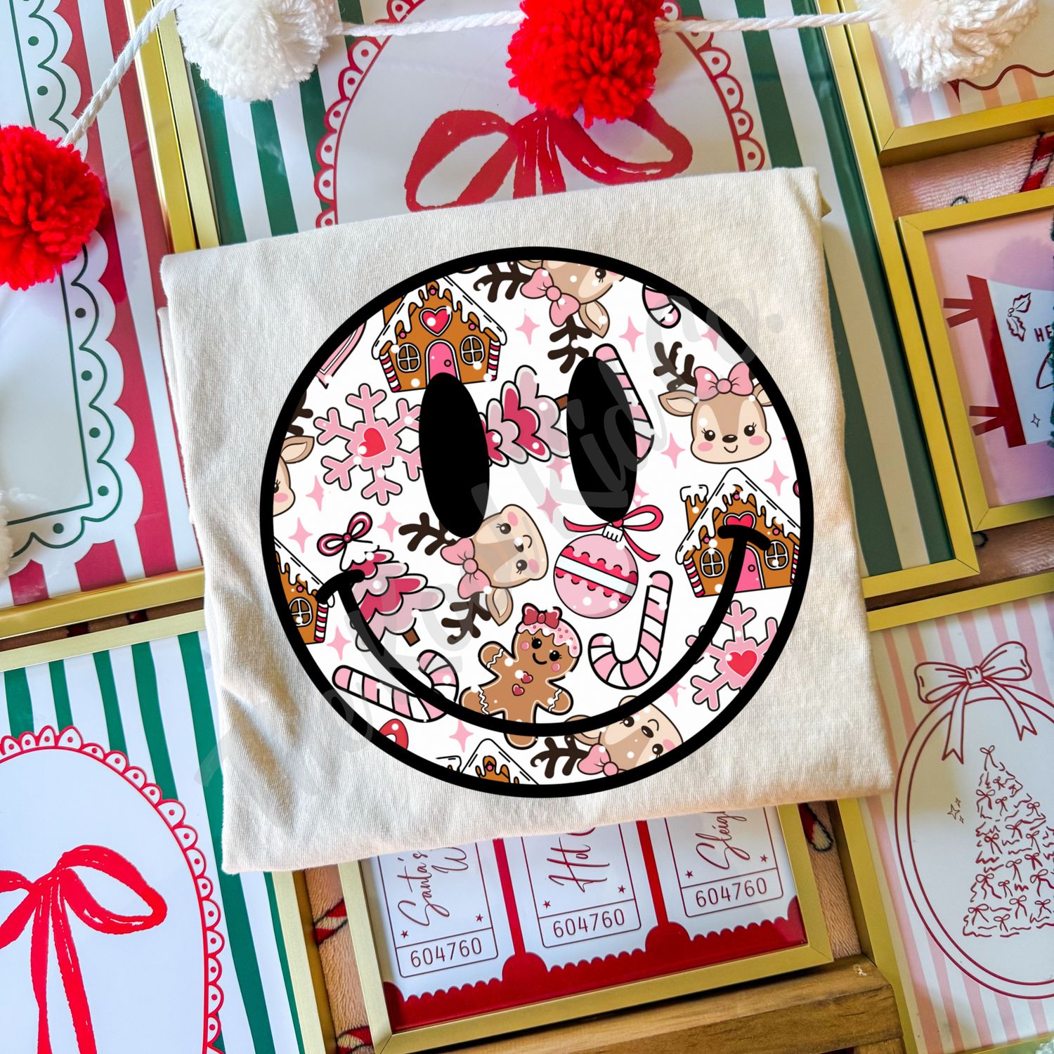 PINK CHRISTMAS SMILEY FACE