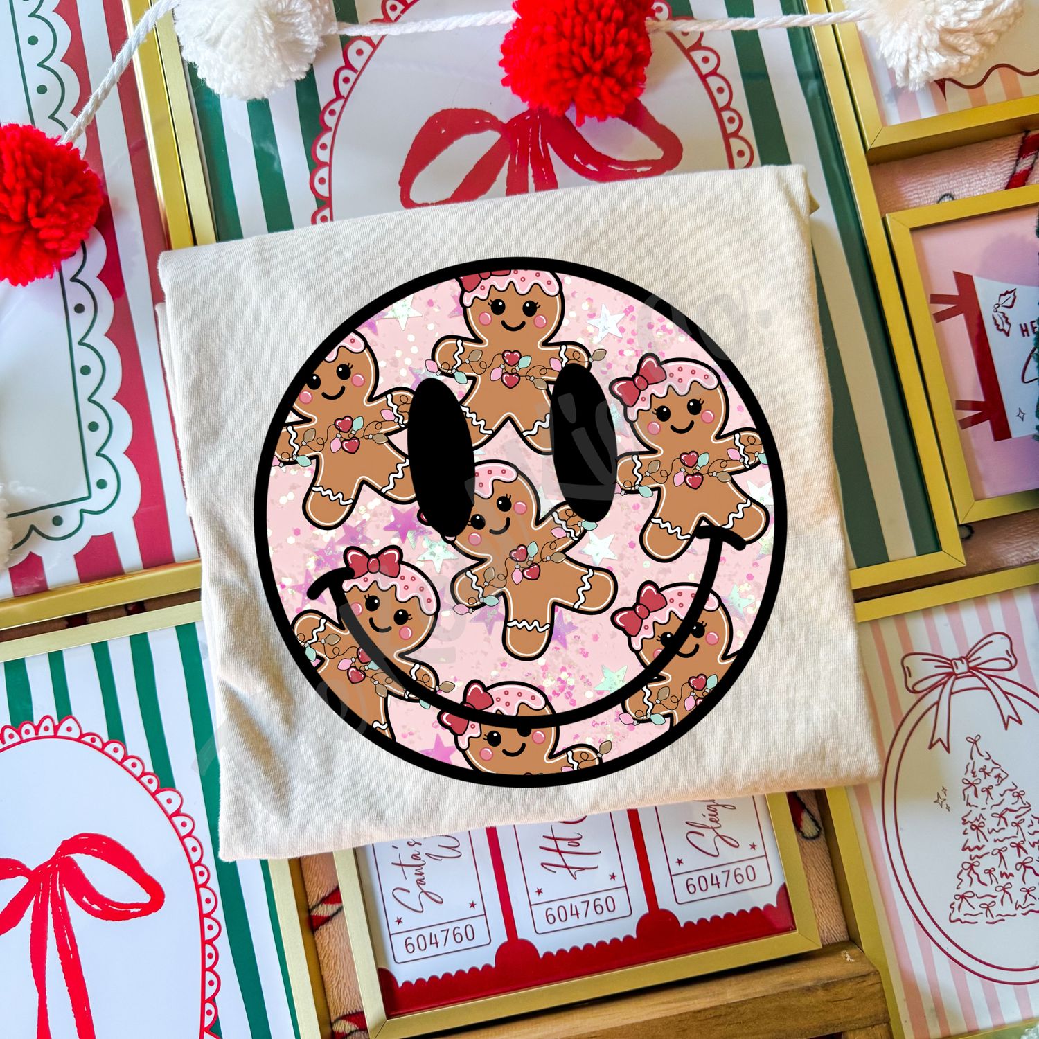 GINGERBREAD SMILEY FACE