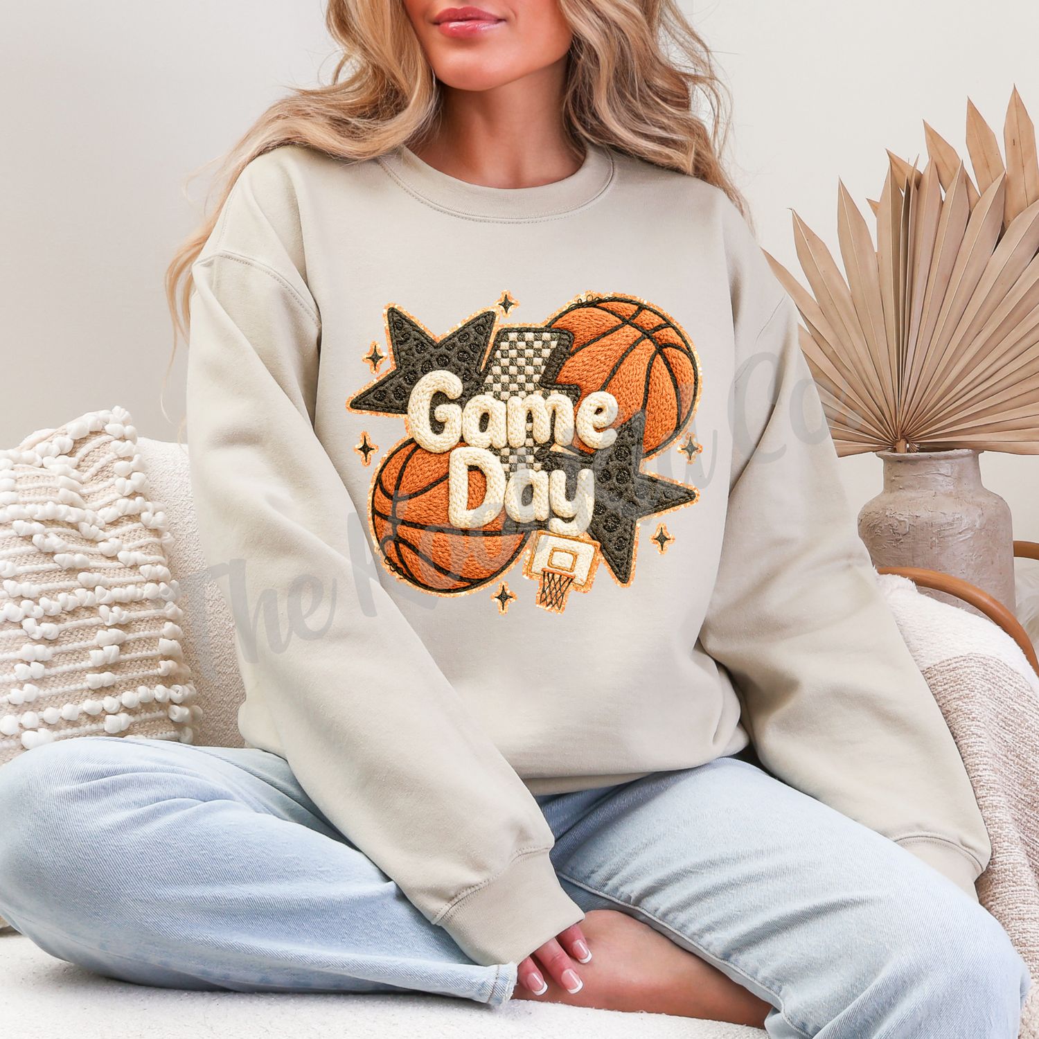 YARN BASKETBALL GAMEDAY BOLT