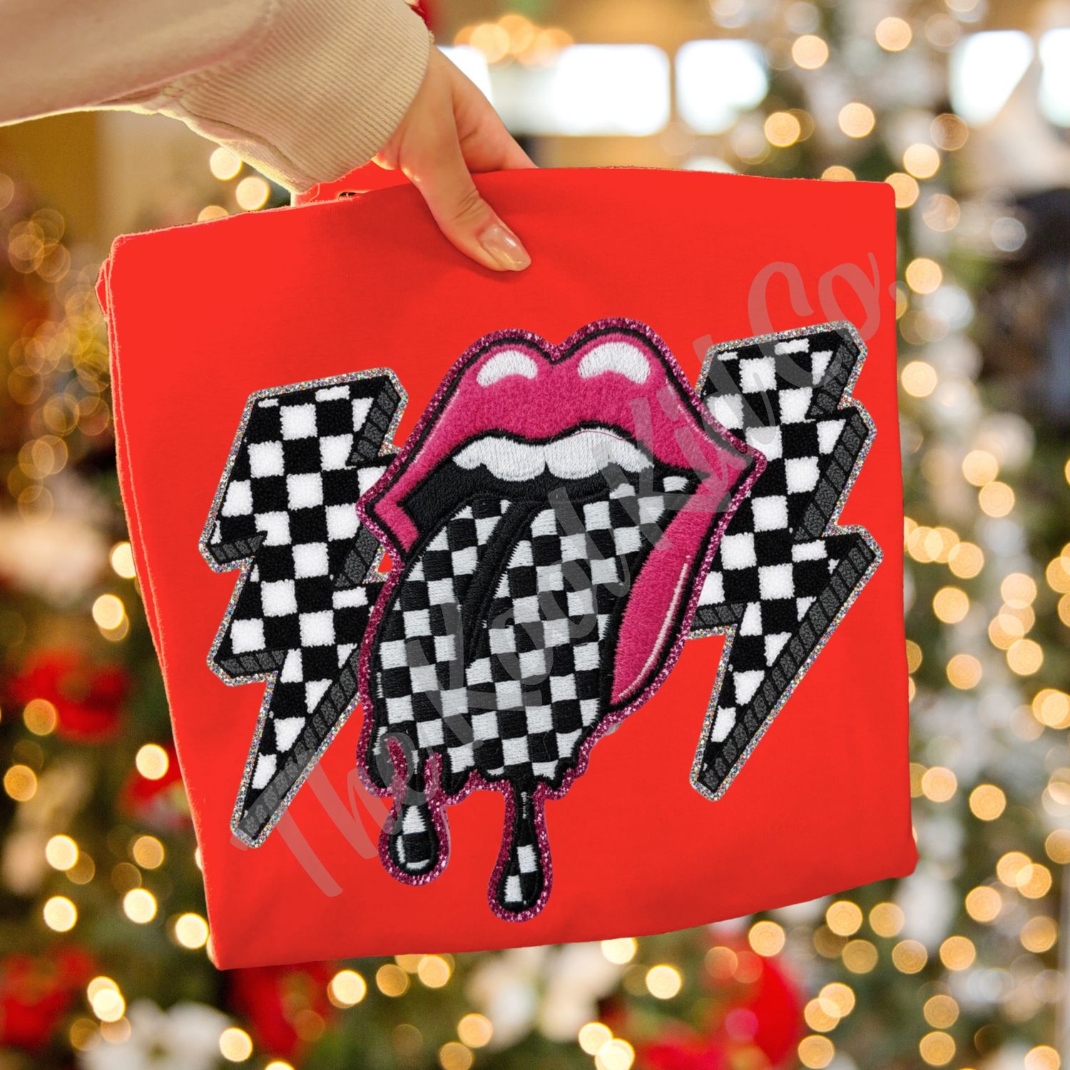 CHENILLE CHECKERED BOLTS AND LIPS