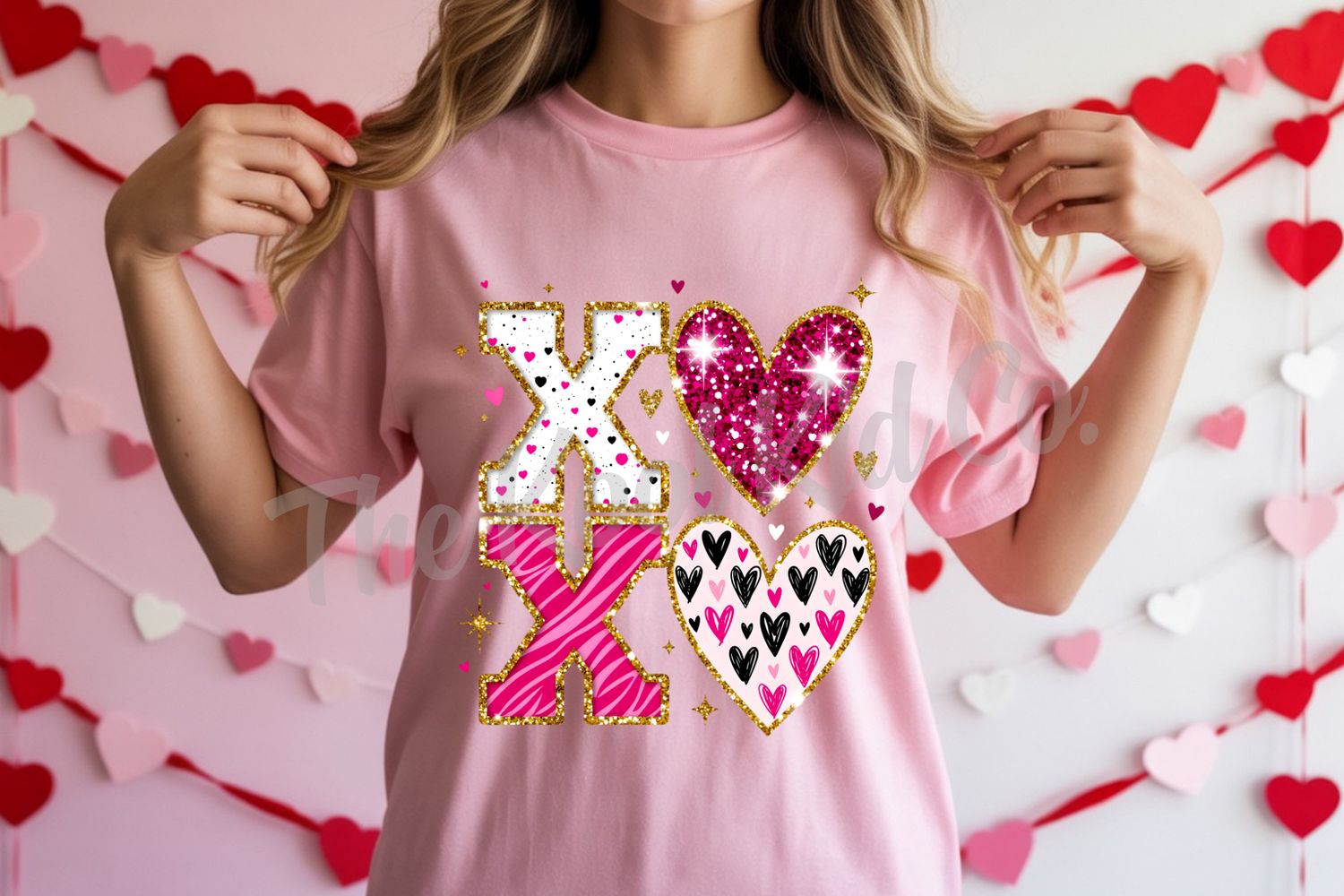 GLITTER BRUSHSTROKE XOXO HEART