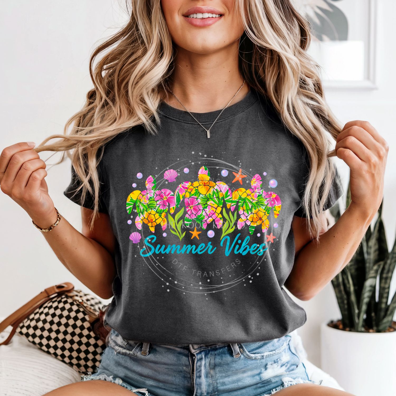 Summer Vibes Floral Turtles