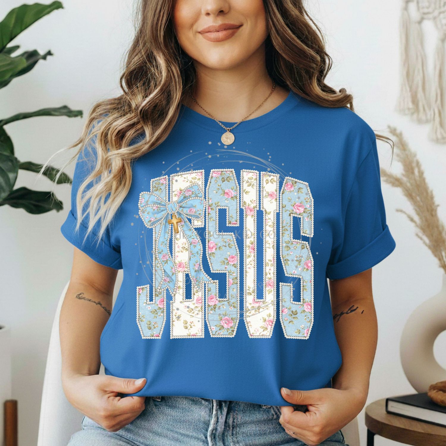 Pearl Floral Jesus