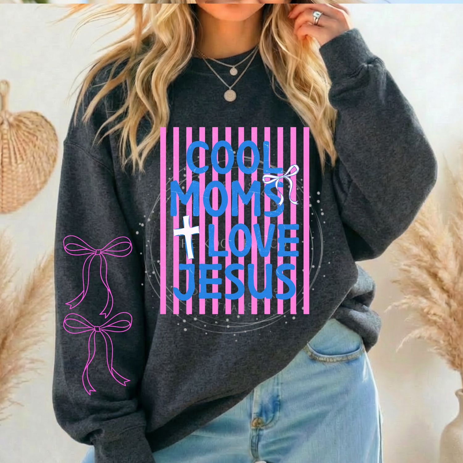 Cool Moms Love Jesus Stripes