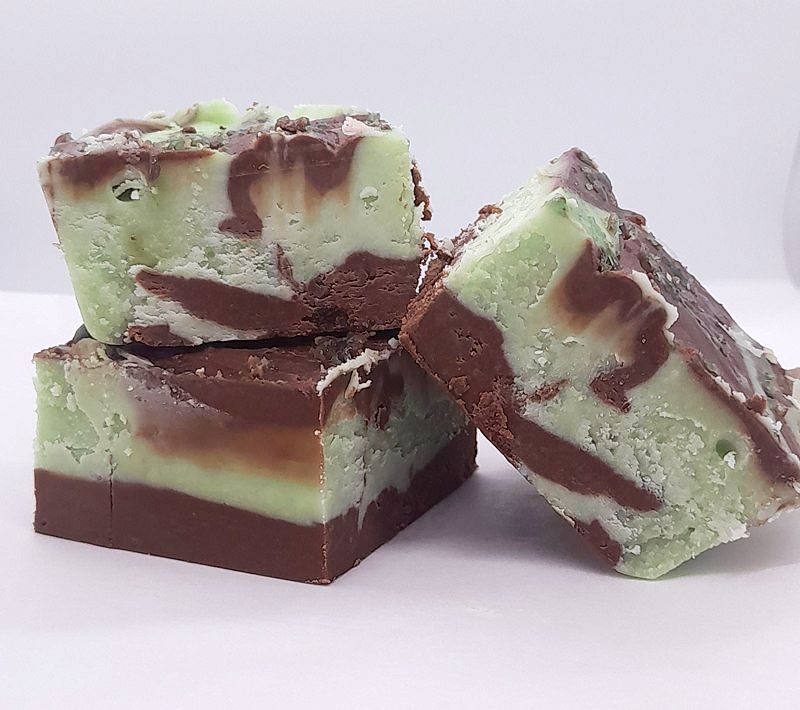 Chocolate Mint Swirl Fudge 100g