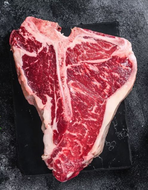 Porterhouse (Bone In)