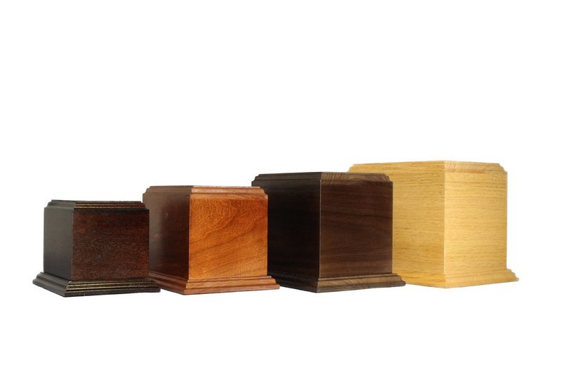 Classic Series Urns