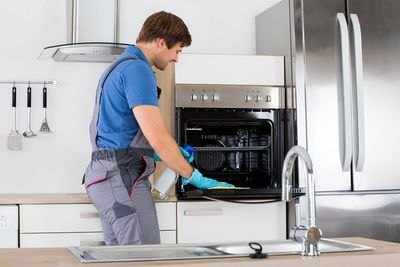 Oven Cleaning - Standard