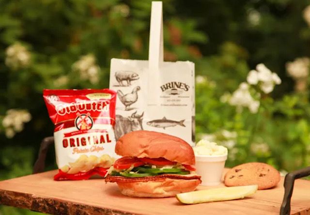 Brine&#39;s Deluxe Bag Lunch (BL)...10 person minimum